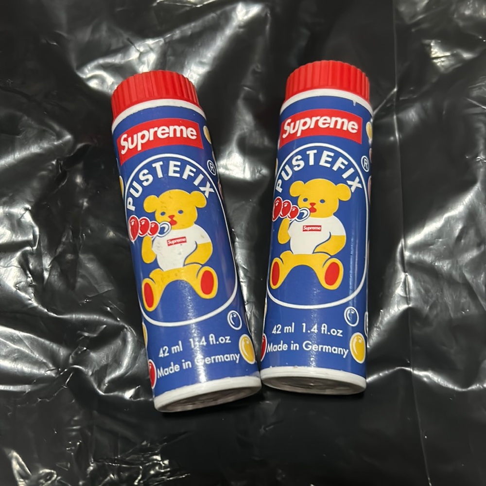 Supreme Branded Bubbles